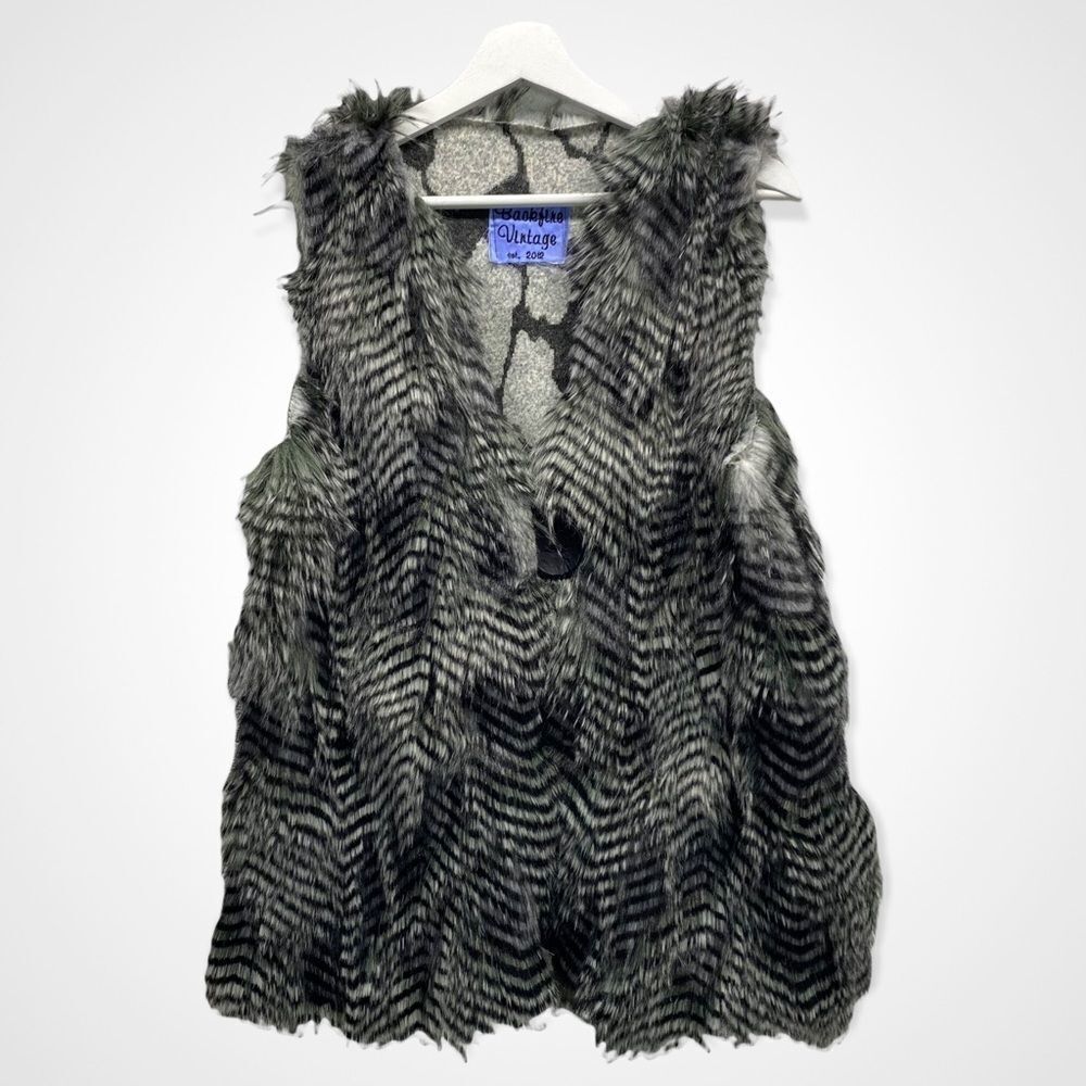 Backfire Vintage black & white vest